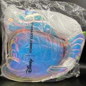 24HR DROP ⬇️ SHIPS TODAY❗️ Disney X Stoney Clover Iridescent Flounder pouch